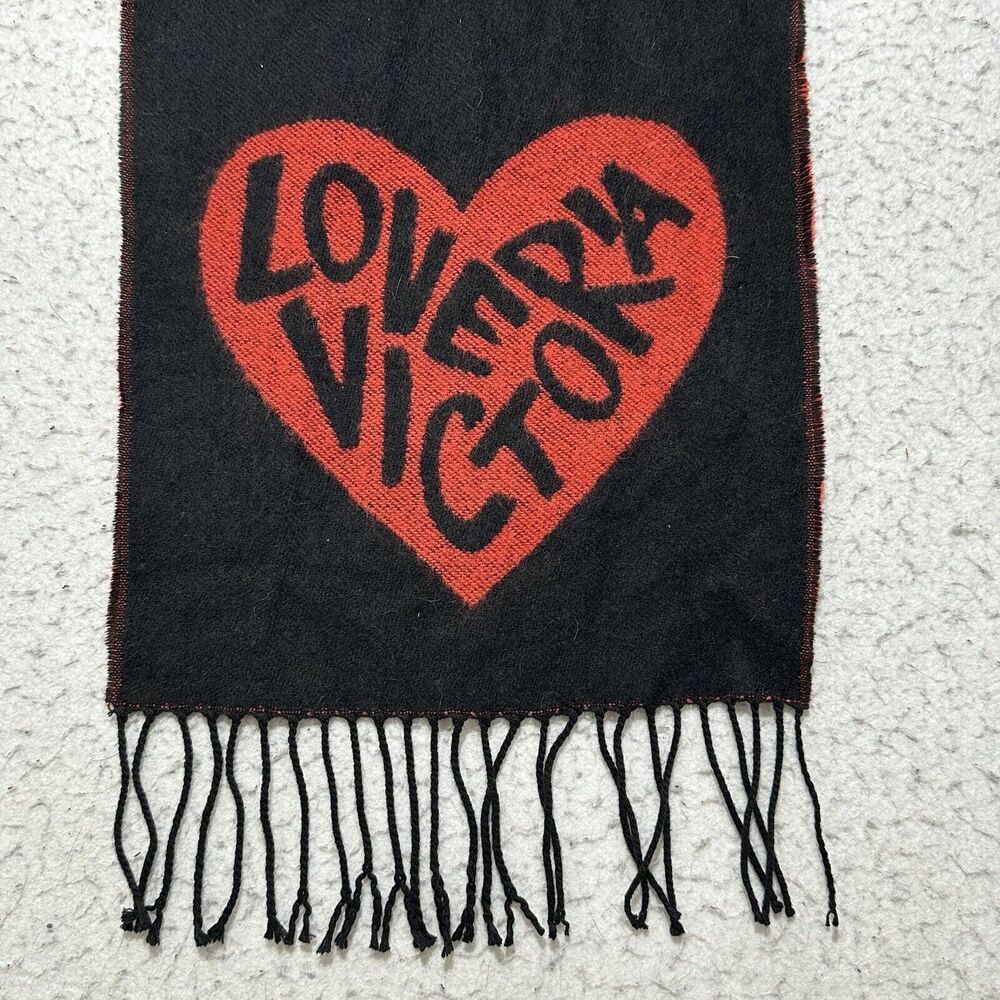 Victoria's Secret Winter Angel Collection Heart Scarf Acrylic Red Pink Black 80" - Picture 8 of 11